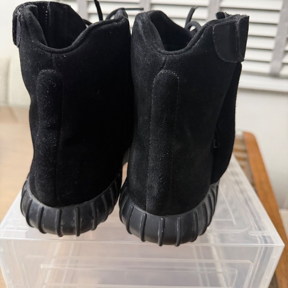 Adidas Jeezy 750 triple black